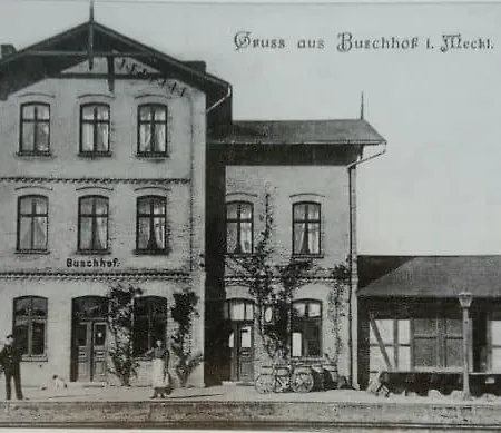 Alter Bahnhof Buschhof - Ferienwohnung 1 Og *