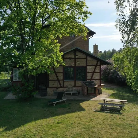 Alter Bahnhof Buschhof - Ferienwohnung 1 Og