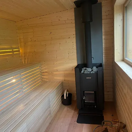 アパート Landbahnhof Buschhof 1 Og, Mit Gartensauna Schwarz