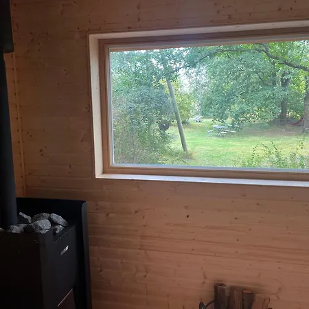 Landbahnhof Buschhof 1 Og, Mit Gartensauna