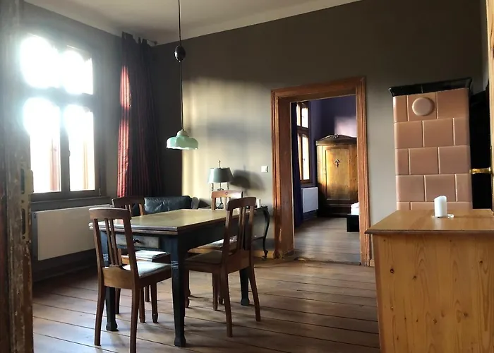 Landbahnhof Buschhof 1 Og, Mit Gartensauna Schwarz (Mecklenburgische Seenplatte)