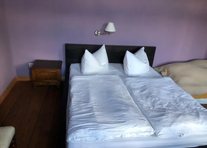 Landbahnhof Buschhof 1 Og, Mit Gartensauna * Schwarz (Mecklenburgische Seenplatte)