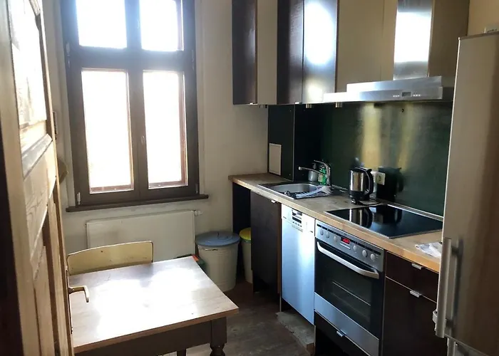 Landbahnhof Buschhof 1 Og, Mit Gartensauna * Schwarz (Mecklenburgische Seenplatte)